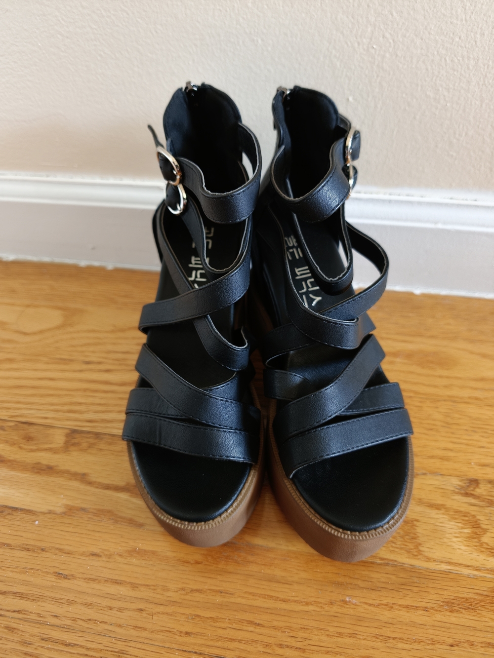 Black Strappy Platform Wedge Sandals with Buckle Ankle Strap and Zip Sz 6/230